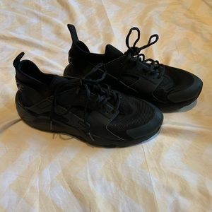 men’s nike huaraches